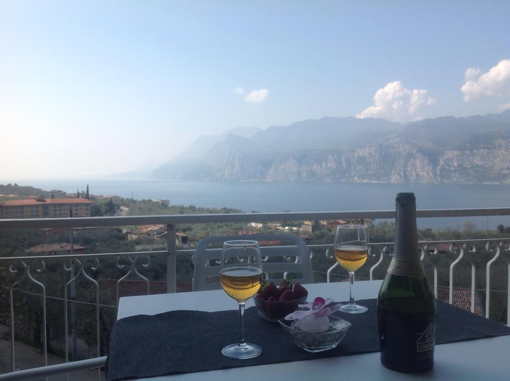 Villa Arianna Panoramic Apartments Malcesine Exterior foto